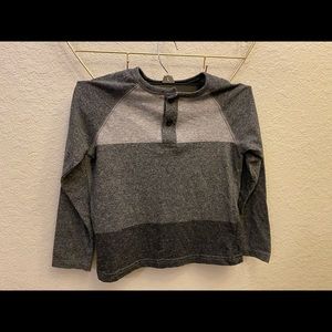 Arizona boys longsleeve size XS 6/7